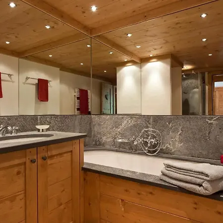 4bdr Luxury Penthouse With Stunning Views